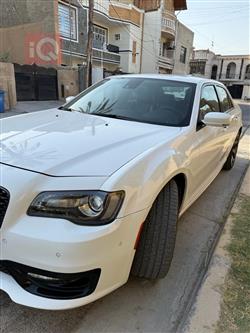 كرايسلر 300